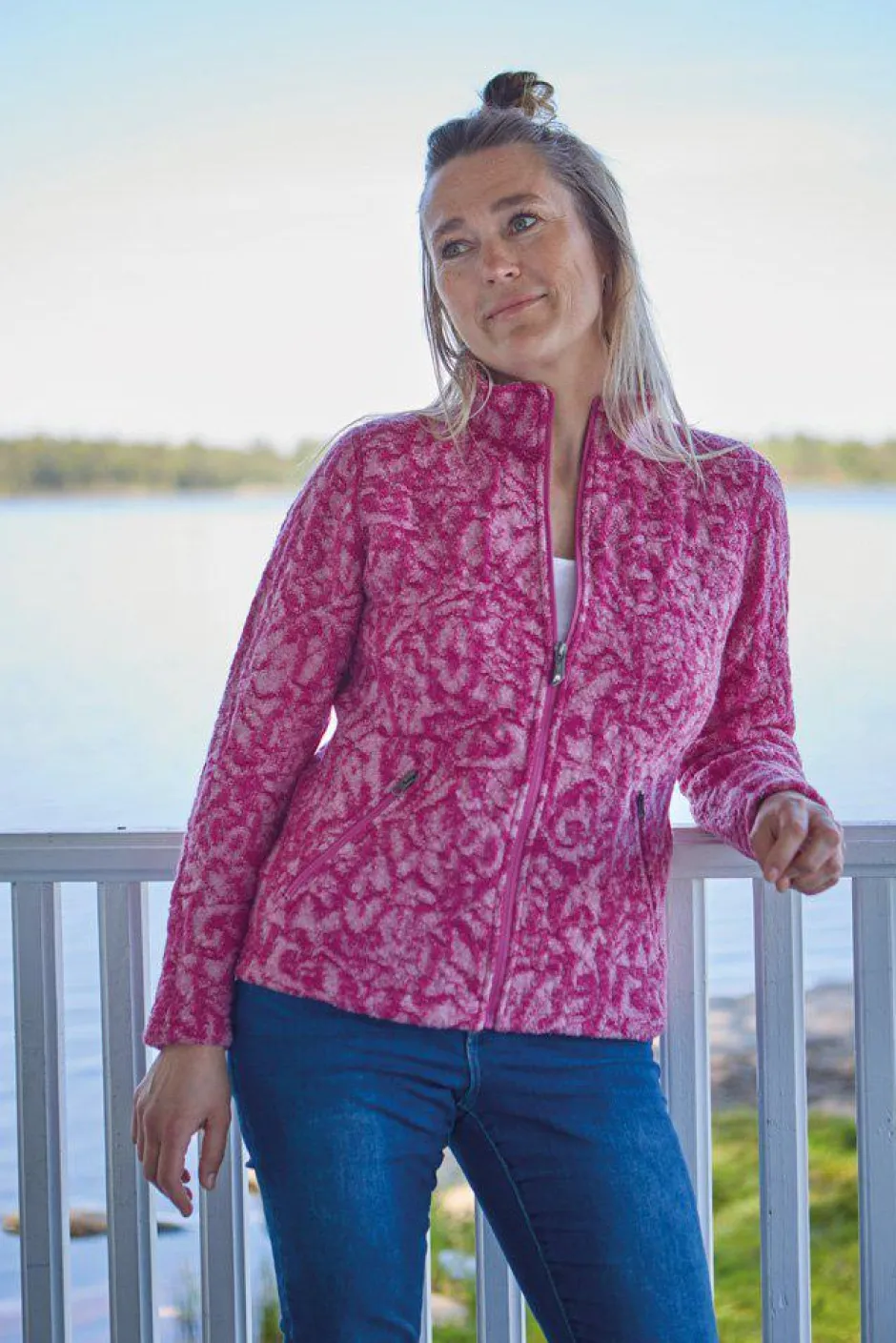 Ivanhoe of Sweden TUVA JAQUARD, 100% FILTAD ULL — VERY BERRY Discount
